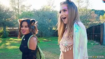 / - Zoey Uso, Valentine Vixen, Van Wylde Cross Cuntry Cock Ride