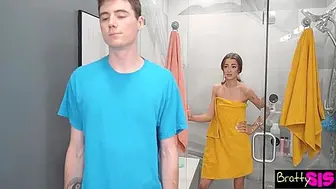 Featuring And Nikki Nicoles Big Cock Video