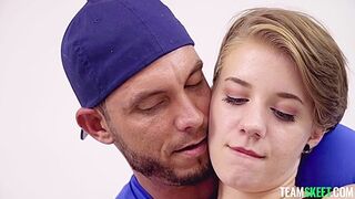 Teen 18+ Blowjob Pov