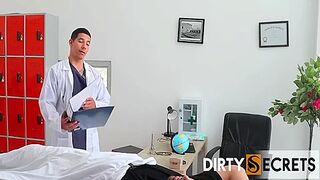 I Fuck My Patients Wife While He Goes To The Bathroom With Emma Anturin, Leo Wild And Erick Kartman