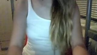 Hot teen 18+ masturbating on omegle
