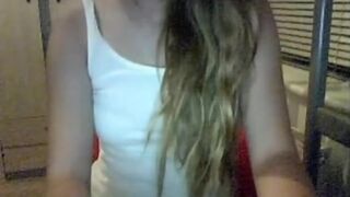 Hot teen 18+ masturbating on omegle